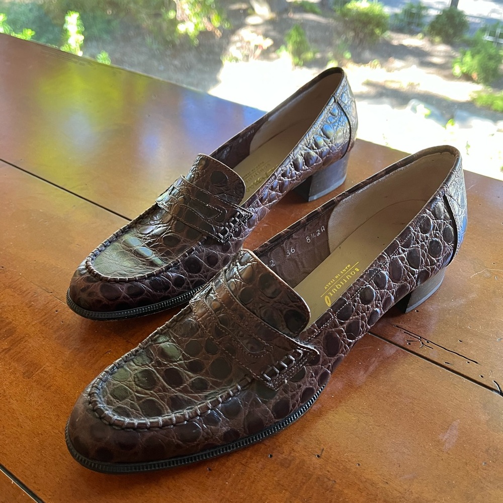 Salvatore Ferragamo crockodile leather shoes